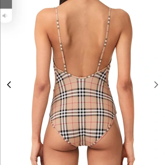(Sold)Burberry Delia one piece check print Medium M - Picture 2 of 11